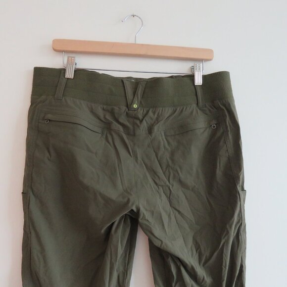 TITLE NINE Clamber Hiking Outdoor Pants in Khaki Green Gorpcore - Size US 12 - Picture 9 of 14
